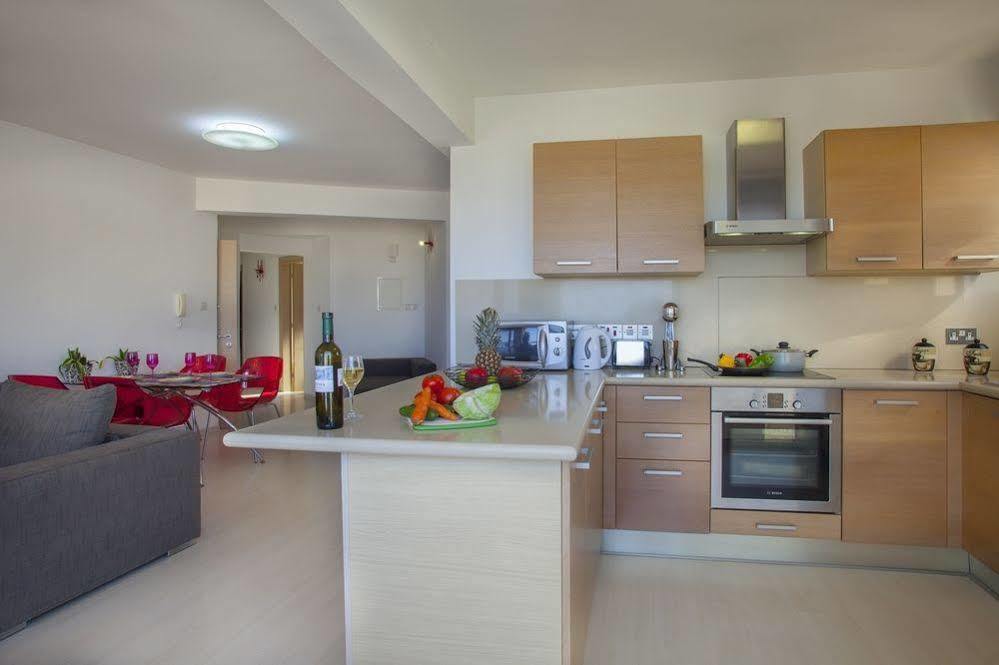 Fig Tree Bay Apartments Protaras Bagian luar foto