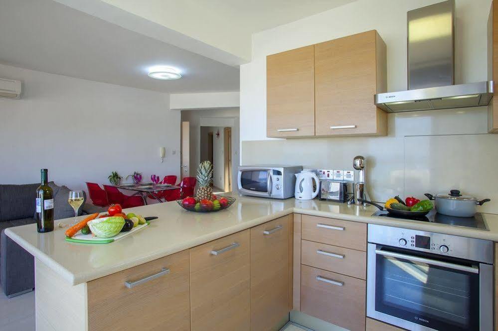Fig Tree Bay Apartments Protaras Bagian luar foto